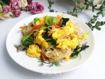 Make Eggs and greens and rice powder step 7