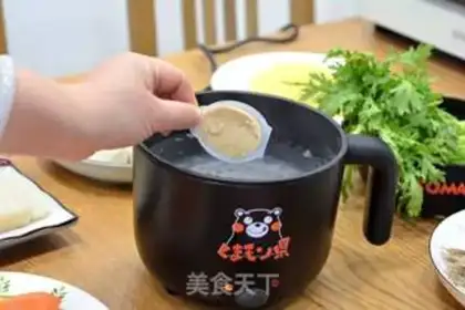 Make Two little hot pots step 9