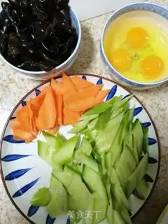 Make Mocked omelet step 0