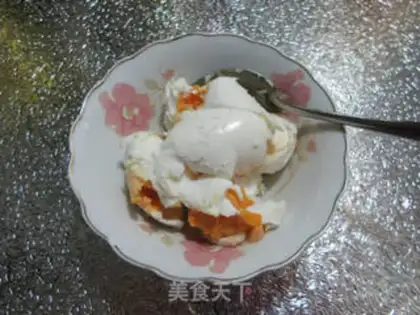 Make ♪ ♪ A duck egg ♪ step 1
