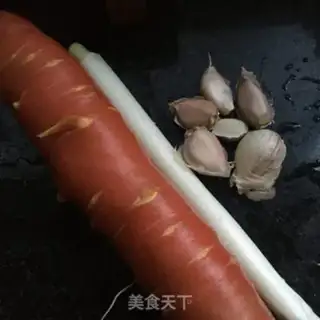 Make The fragrance and radish step 0