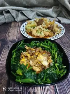Make Spinach eggs step 9