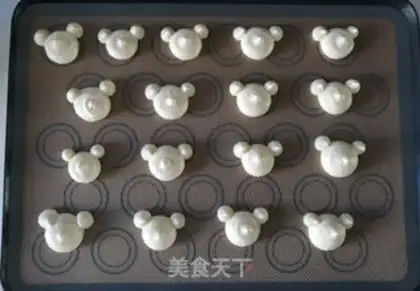 Make Cute little bear cake step 10