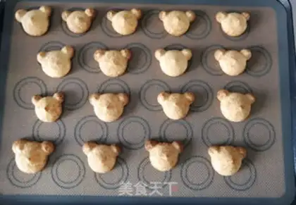 Make Cute little bear cake step 13