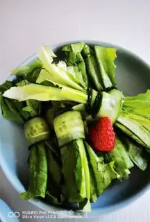 Make Soy sauce and vegetable rolls step 20
