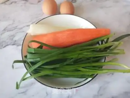 Make Carrot egg omelet dumplings step 0