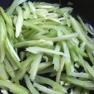 Make Lanzhou lilies for pelicans step 5