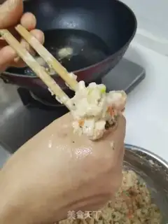 Make Roachballs step 10