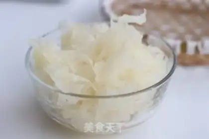 Make Pear soup step 1