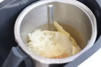 Make Pear soup step 2
