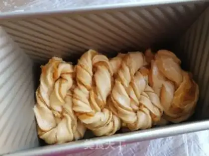Make Potato pumpkin toast step 12
