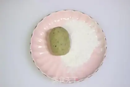Make Cinnamon green bean cake step 12