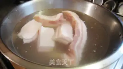 Make A simple version of red meat step 0