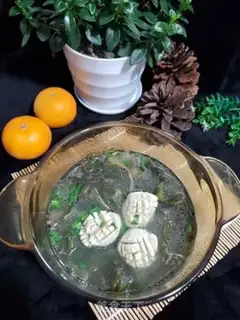 Make Seaweed sprouts, ball soup step 4