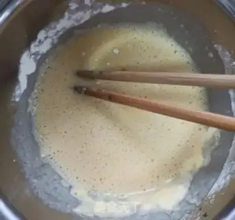 Make Banana omelet step 2