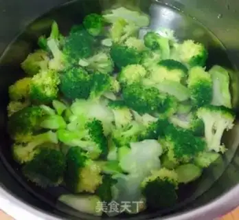 Make A dry pot with tofu step 1