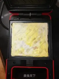 Make Egg sandwich step 3
