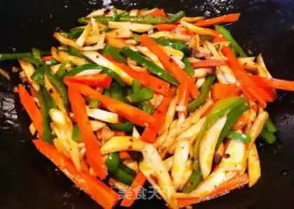 Make Godmother pepper carrots and apricot mushrooms step 9