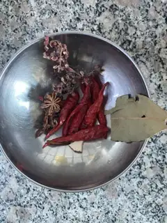 Make A simple plate of chicken step 3