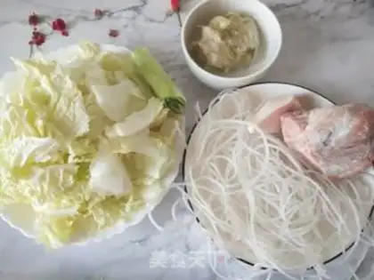 Make Sour cabbage soup step 0