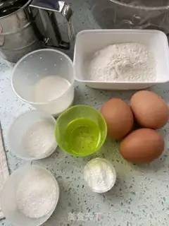 Make Six inches of fruit naked cake step 0