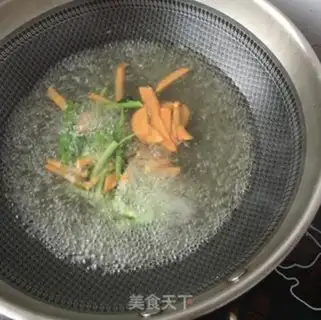 Make Weenie fried broccoli step 3