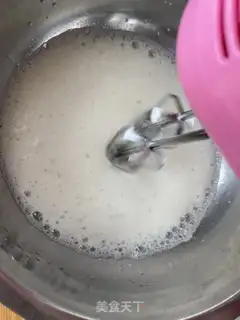 Make Six inches of fruit naked cake step 7