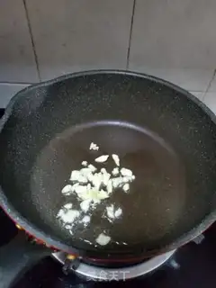 Make Fresh lilies for sweet beans step 3