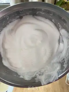 Make Six inches of fruit naked cake step 9