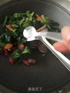 Make Weenie fried broccoli step 10