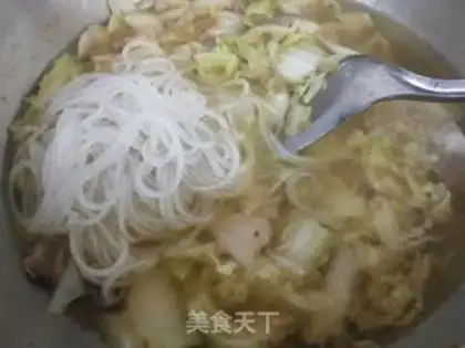 Make Sour cabbage soup step 7