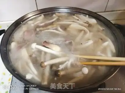 Make Mushroom fan beef stew step 2