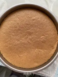 Make Six inches of fruit naked cake step 16