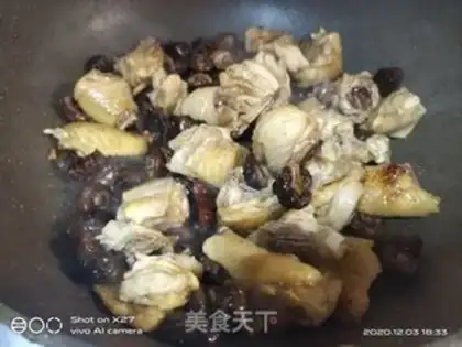 Make Frozen chicken with mushrooms step 3