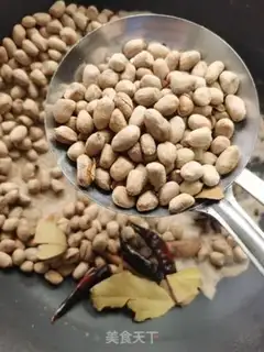Make The salt and the fragrance of peanut rice step 9