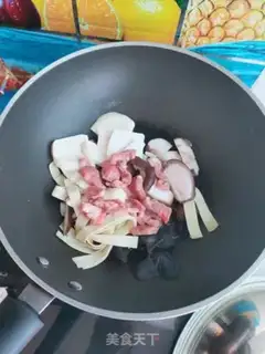 Make Beef mushrooms and bean skin step 6