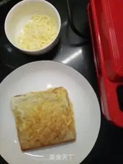 Make Egg cheese toast step 7