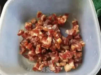 Make Weenie corn egg fried rice step 0