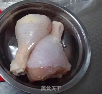 Make Three tarts for chicken legs step 0