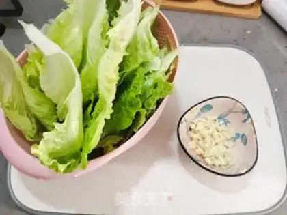 Make Garlic cauliflower step 1