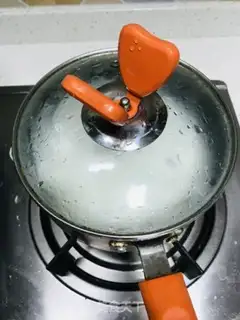 Make Milk and pumpkin soup step 4