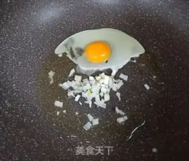 Make ♪ Cream mushroom egg fried rice ♪ step 1