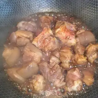 Make Two mushrooms for elbows step 6