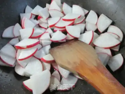 Make Eggs and radish step 2