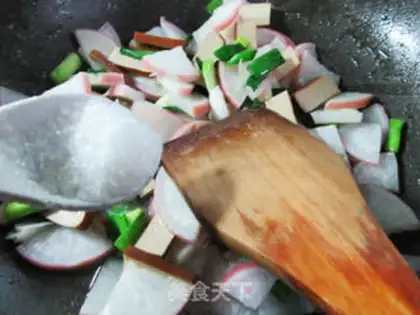 Make Eggs and radish step 7