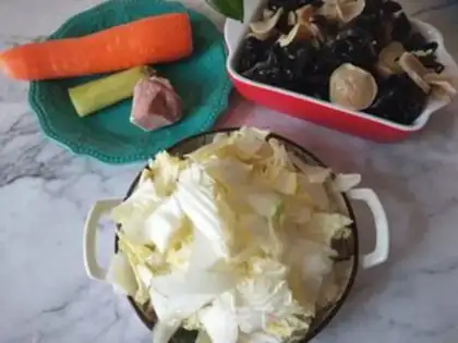 Make The cabbage mollusk makes potatoes dry step 0