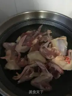Make Barchuria yellow bouquet pigeon step 8