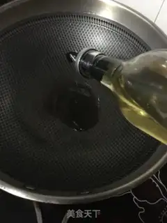 Make Barchuria yellow bouquet pigeon step 11