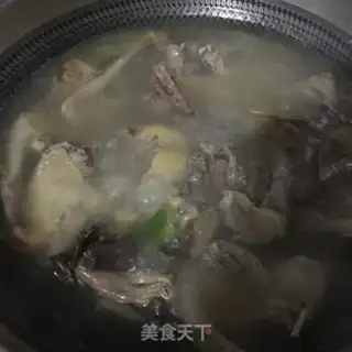 Make Barchuria yellow bouquet pigeon step 13