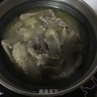 Make Barchuria yellow bouquet pigeon step 14